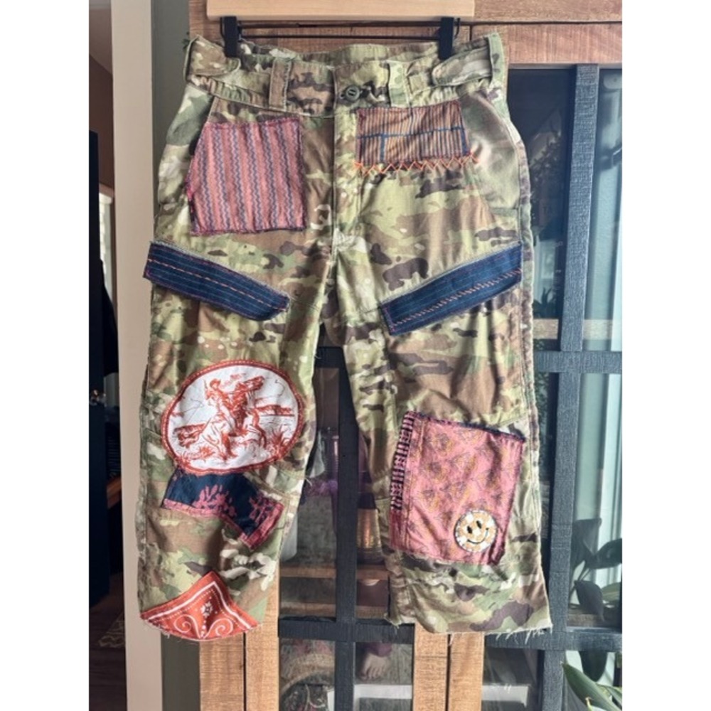Custom Patchwork Camo Cargo Pants Women Green Multi Boho Utility Cropped 32x19